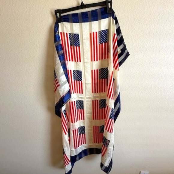 vintage b&s scarf with flowers and american flag pattern - Picture 1 of 5